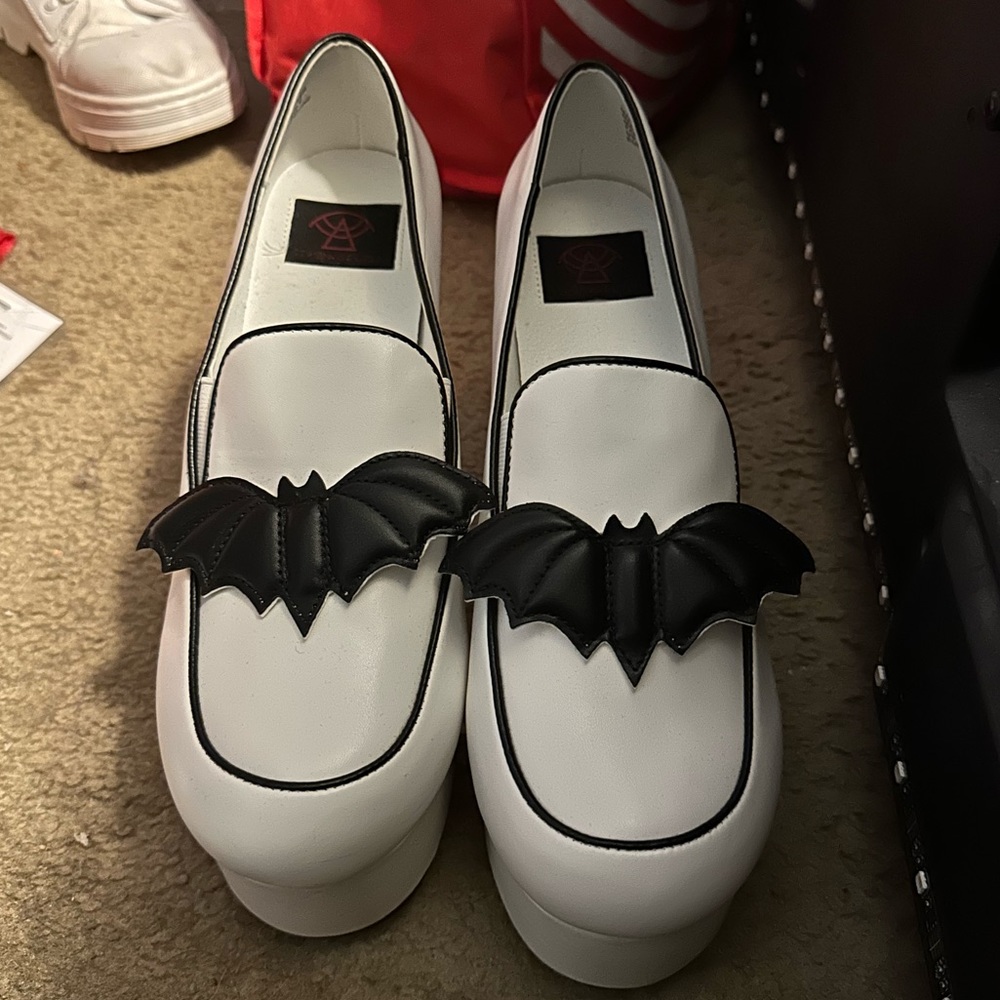 80’s style bat platforms